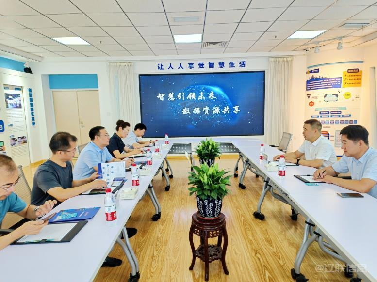 辽阳市委常委、统战部长霍庆生光临凯时AG信息调研领导5.jpg 辽阳市委常委、统战部长霍庆生光临凯时AG信息调研领导5.jpg